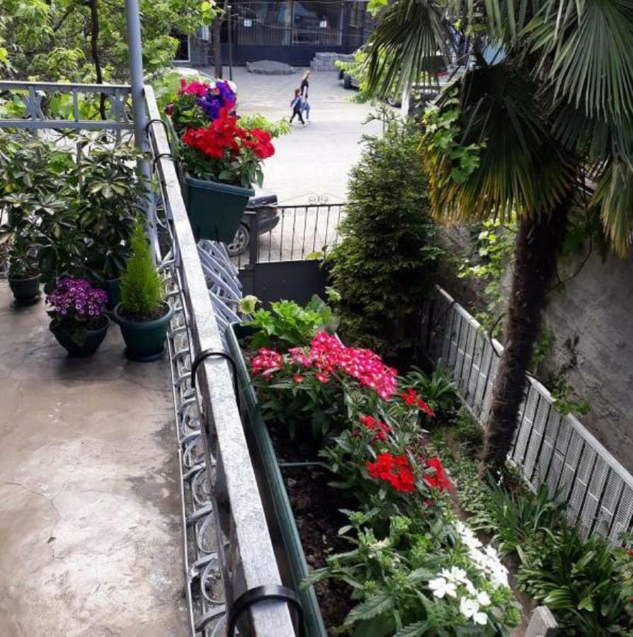 Homestay Izolda Batumi Kültér fotó