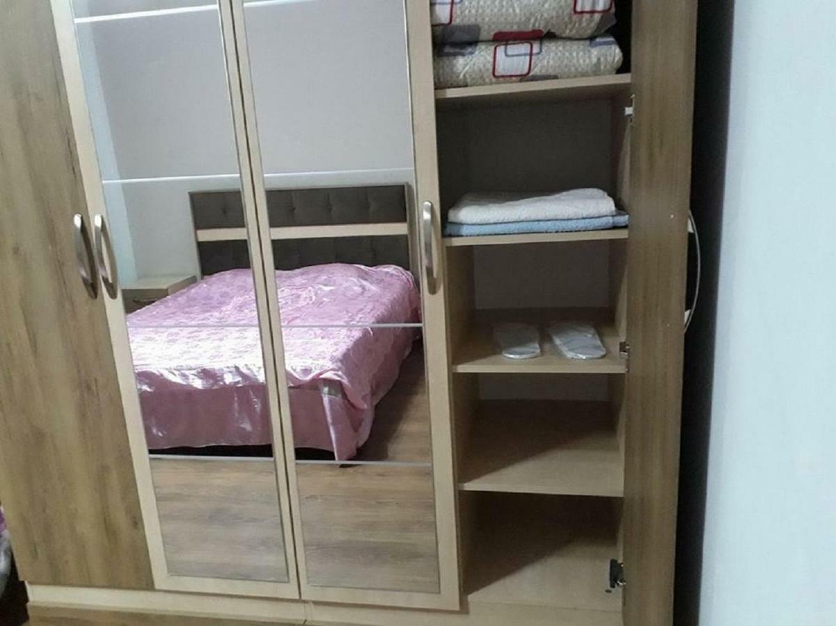 Homestay Izolda Batumi Kültér fotó